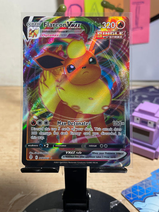 2021 Flareon Vmax #18 Evolving Skies [NM-]