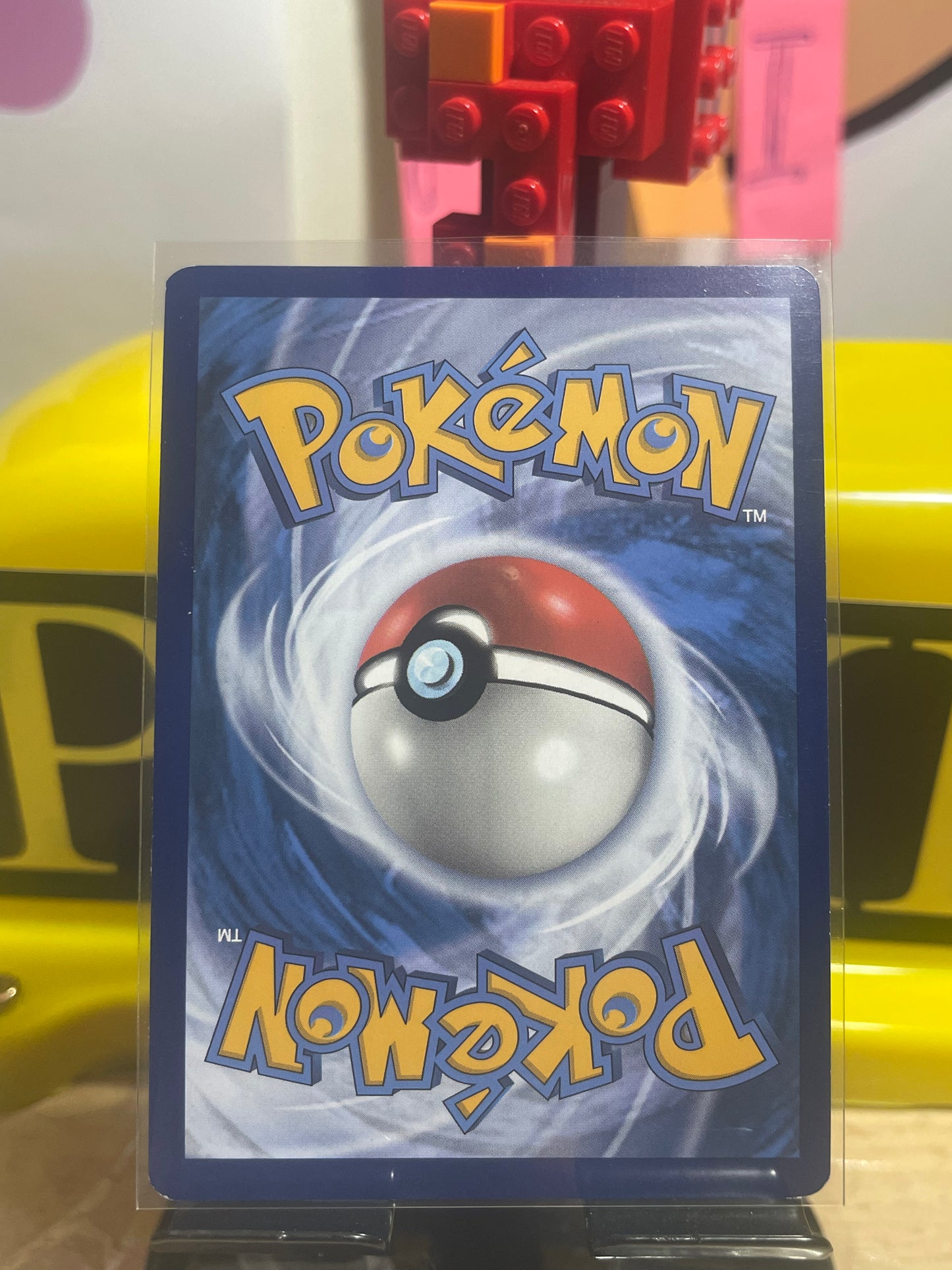 2022 Pikachu [Holo] #28 Pokemon Go