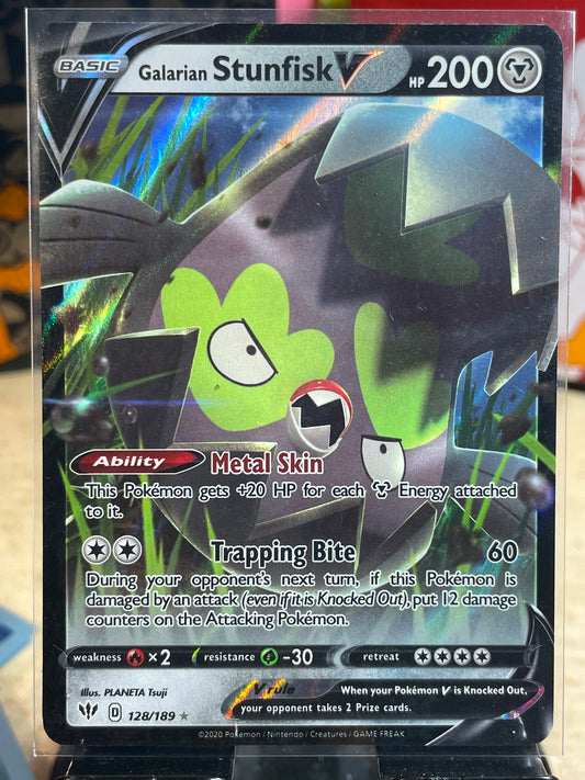 2020 Galarian Stunfisk V #128 Darkness Ablaze