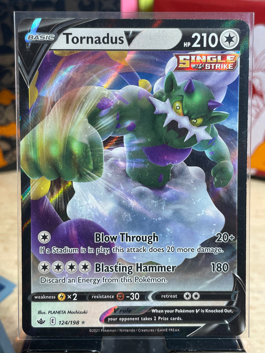 2021 Tornadus V #124 Chilling Reign