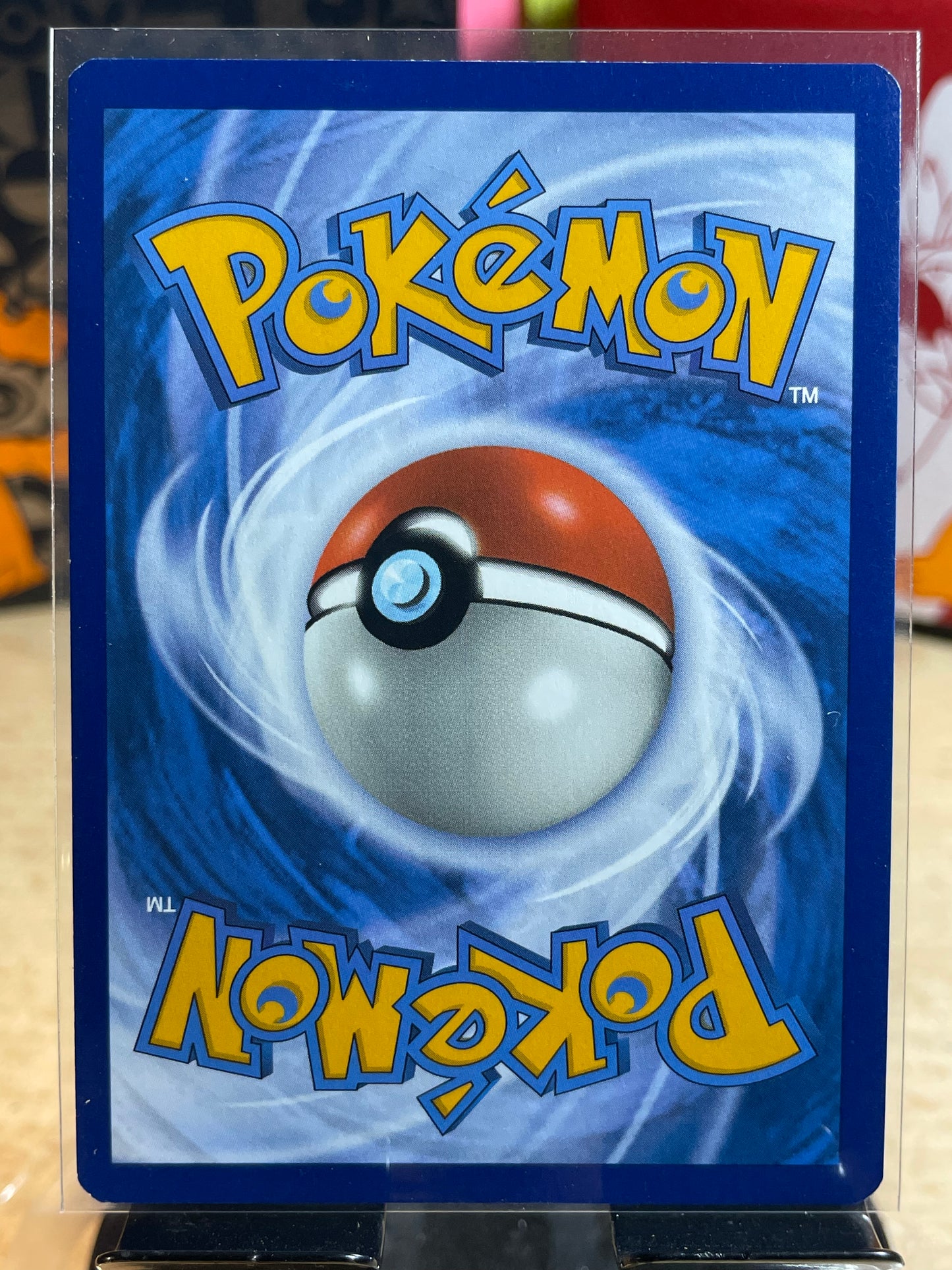 2022 Castform #TG11 Lost Origin