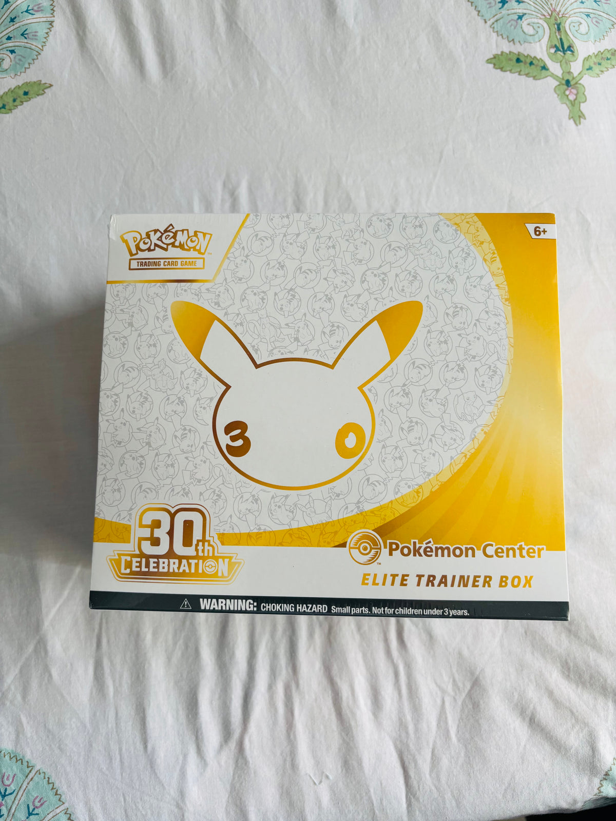 30th Celebration Pokemon Centre ETB